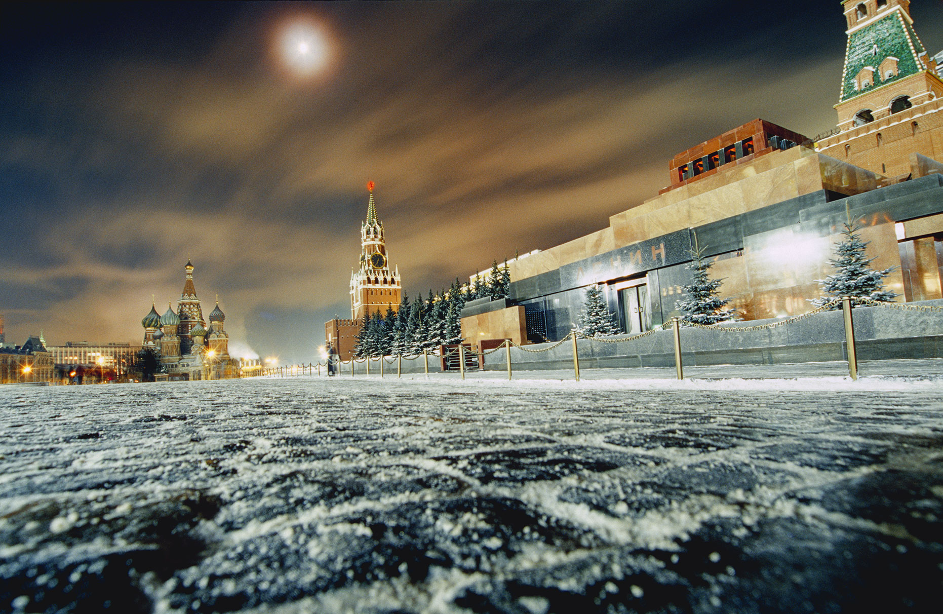 © Dirk Mathesius, Moscow, free work, miniature negative film